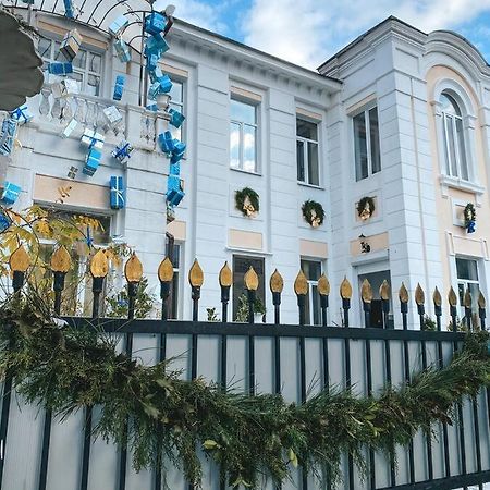 Бутик-Отель Белый Дом Балерины Sukhumi Ngoại thất bức ảnh