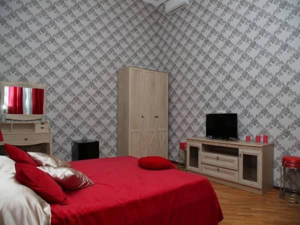 Бутик-Отель Белый Дом Балерины Sukhumi Ngoại thất bức ảnh